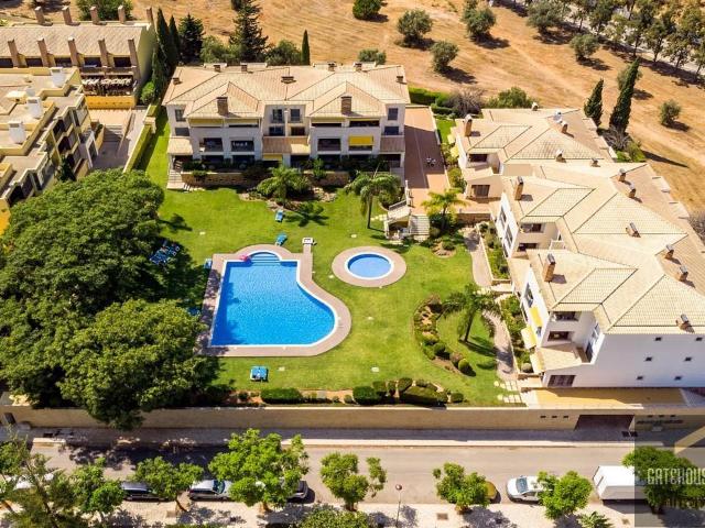 Apartamento T2 no 1º Andar em Terraços do Pinhal em Vilamour. 85m² Vilamoura