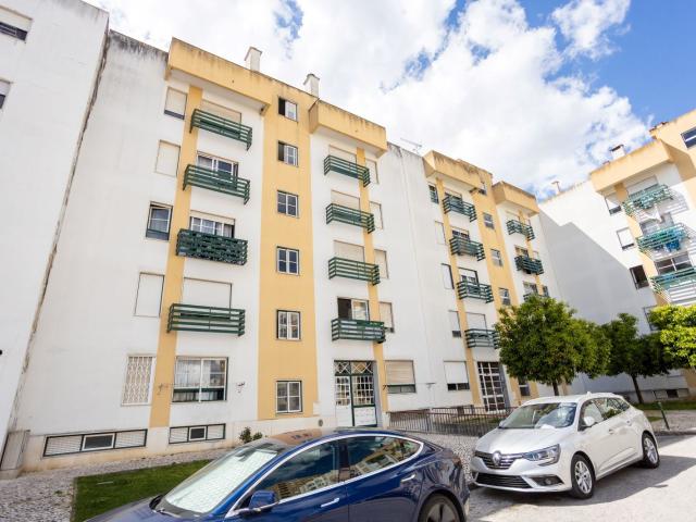 Apartamento T2 no Carregado