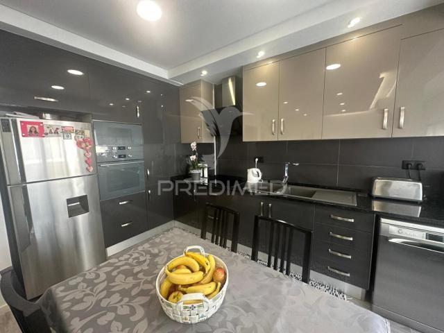 Apartamento T2 no centro do Barreiro completamente renovado