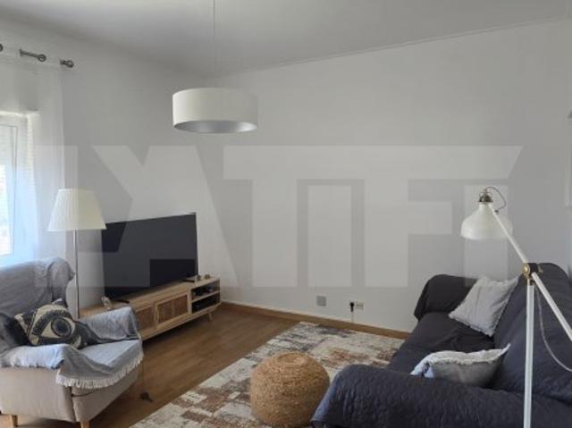 Apartamento T2 no Centro da Cruz de Pau