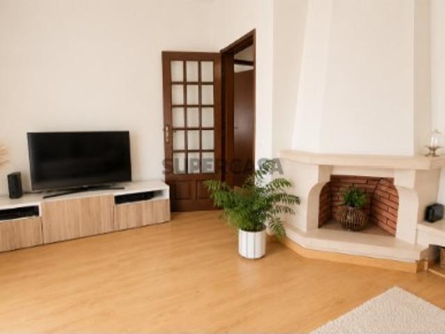 Apartamento T2 no centro de Samora Correia