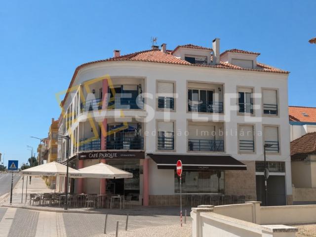 Apartamento T2 no Centro de Santa Cruz a 150 metros da Praia EXCLUSIVO WEST LIFE