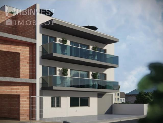Apartamento T2 no centro de Quarteira, Algarve