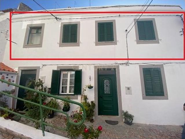Apartamento T2 no Centro Histórico de Alcácer do Sal – Conforto e Charme à Beira do Sado