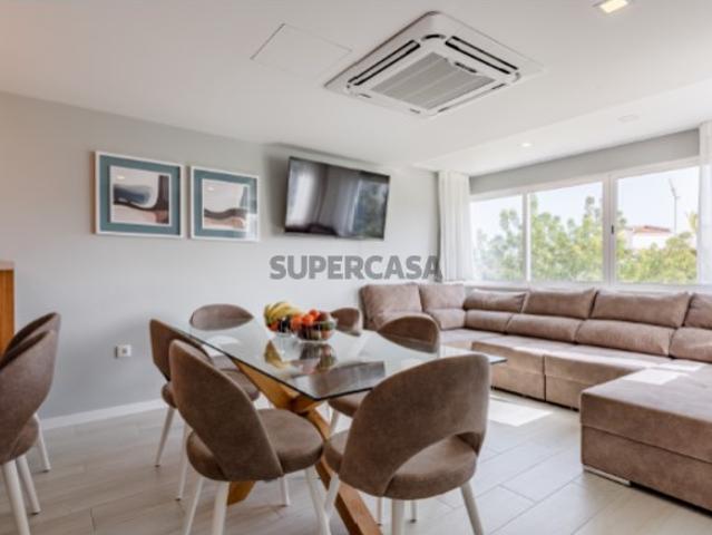 Apartamento T2 no edifício Ásia, em Vilamoura, Algarve
