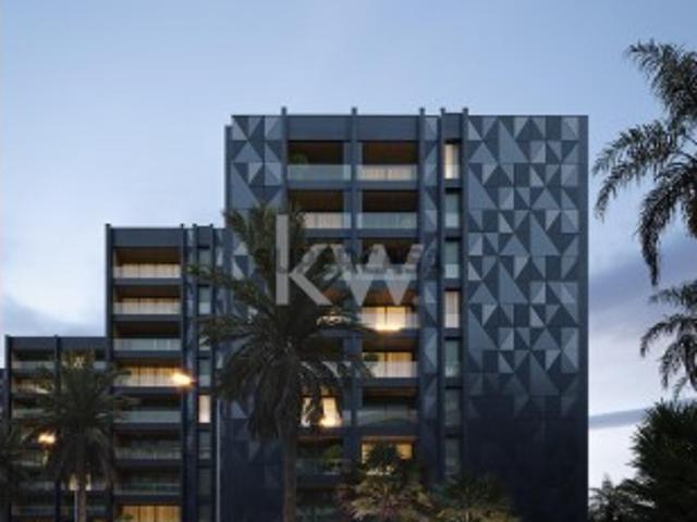 Apartamento T2 no Empreendimento de Luxo: Varino 09 com piscina comum no último andar!