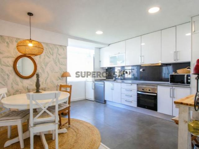 Apartamento T2 no Feijo totalmente remodelado