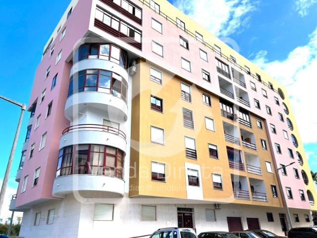 Apartamento T2 no R/c, Vila Chã, Santo António da Charneca, Barreiro