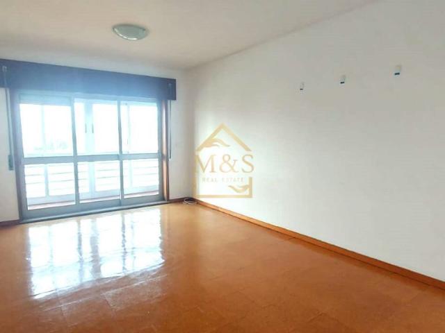 Apartamento T2 Norteshopping