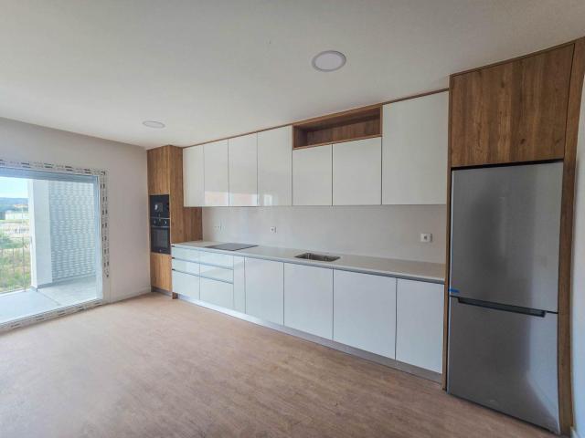 Apartamento T2 nos Condados 74m² Bom sucesso
