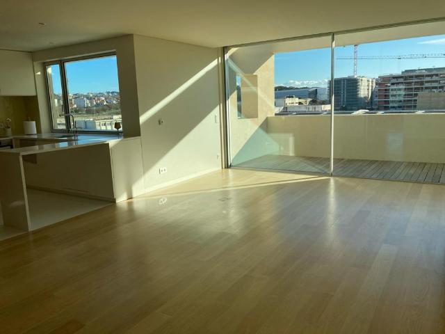 Apartamento T2 novo Matosinhos Sul