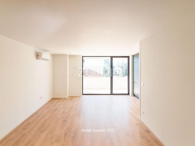 Apartamento T2 novo na Areosa, Paranhos Porto Fração CW