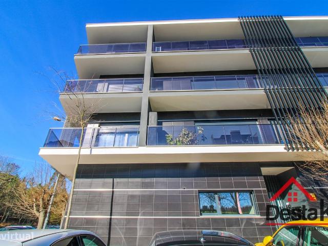 Apartamento T2 novo na Colina Verde