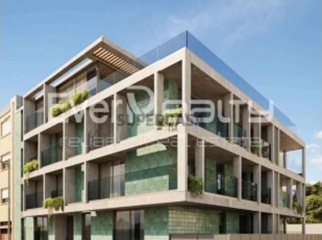 Apartamento T2 novo na Praia da Barra
