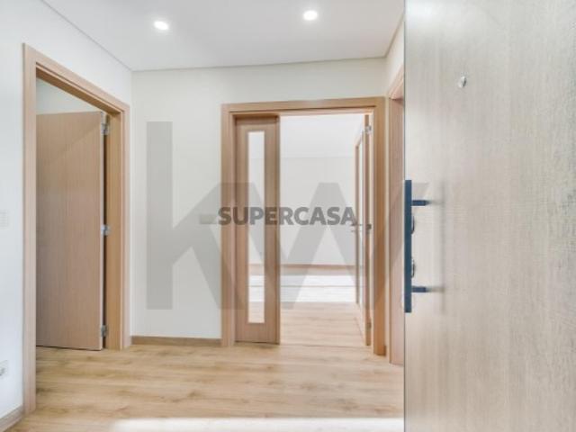 Apartamento T2 Novo nas Laranjeiras em Lisboa | Premium, Metro e Acessos Rápidos | LUZ 81