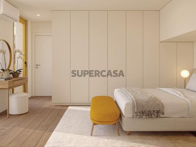 Apartamento T2, novo, no The Unit, em Lisboa