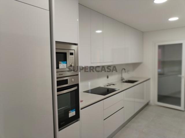 Apartamento T2, Novo, a Estrear,Casas do Lago