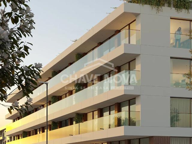 Apartamento T2 Novo c/ Varanda e Garagem Box em Espinho Praias