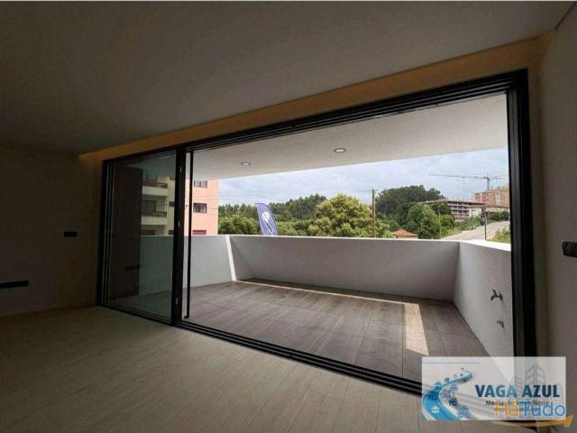 Apartamento T2 Novo com Terraço em S. Cosme | 26084090450