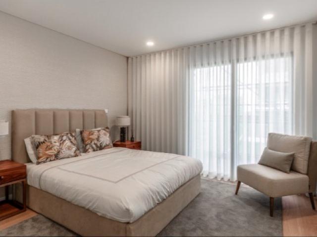Apartamento T2 Novo com Vista Panorâmica sobre Odivelas e Lisboa