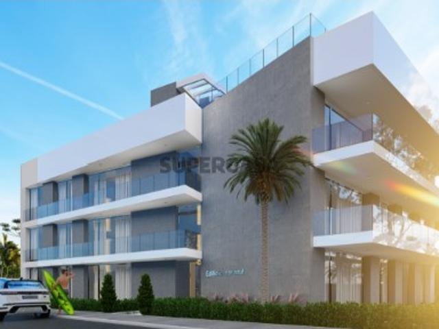Apartamento T2 novo, com vista sobre a Nazaré e o Oceano