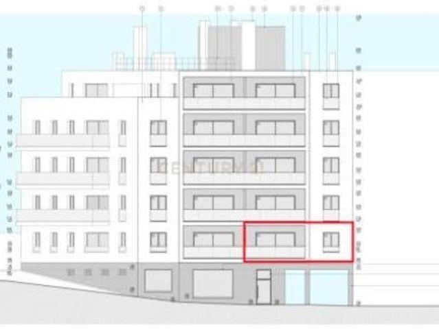 Apartamento T2 Novo, com arrecadação Vista Rio