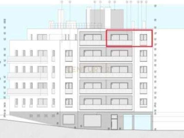 Apartamento T2 Novo, com arrecadação Vista Rio