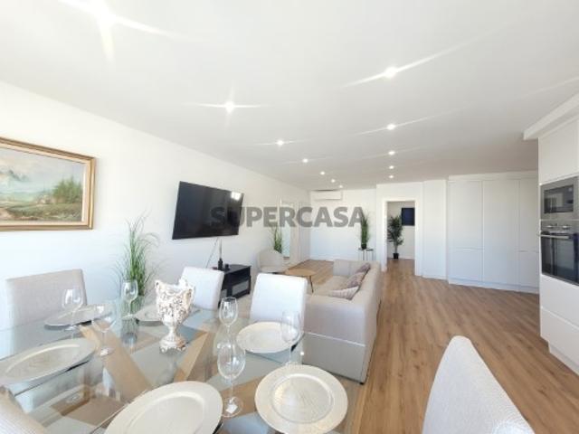Apartamento T2 novo com garagem