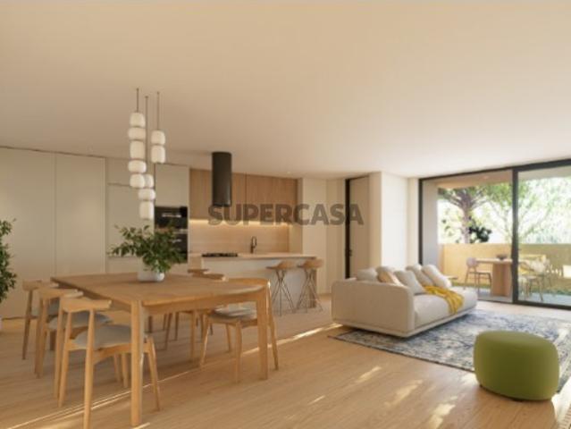 Apartamento T2 novo com piscina em Valadares, Vila Nova de Gaia