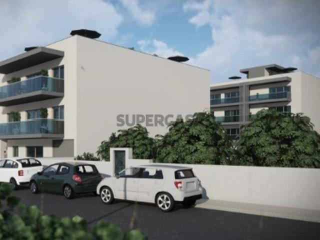 Apartamento T2 Novo com Rooftop no Coração de Quarteira