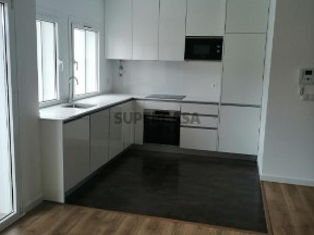Apartamento T2 novo Eiras