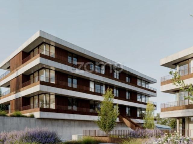 Apartamento T2 Novo em construção em Vila Meâ Amarante