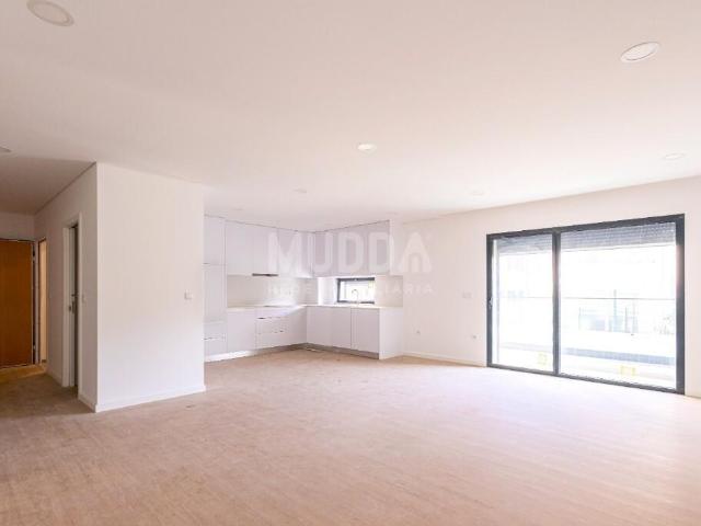 Apartamento T2 Novo em Esgueira Aveiro