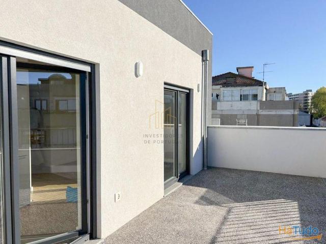 Apartamento T2 novo em Paranhos | 26084080329