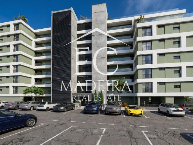 Apartamento T2 novo São Martinho Funchal com piscina e 2 estacionamentos