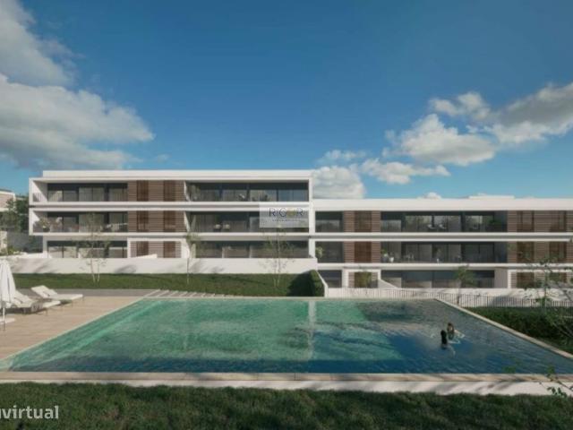 Apartamento T2 num condomnio fechado com jardim e piscina em S. Cosme