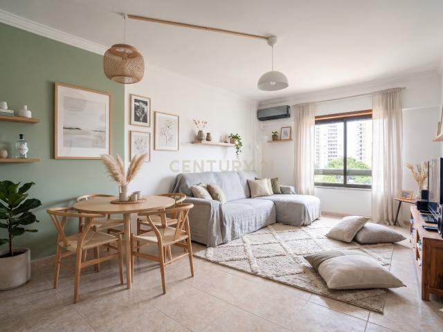 Apartamento T2 Odivelas Metro