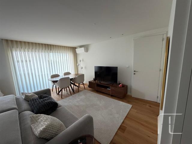 Apartamento T2, Oliveira Do Douro, Vila Nova de Gaia | BPI Expresso Imobiliário