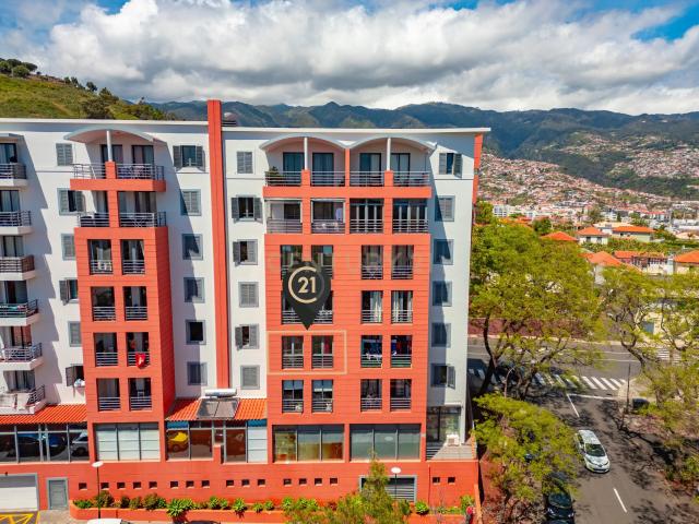 Apartamento T2 – Oportunidade de Valorização no Funchal