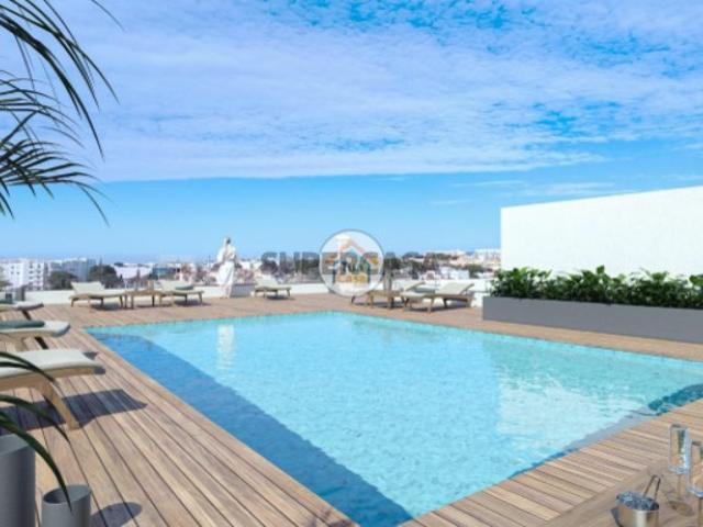 Apartamento T2 open space de 163m² com piscina na cobertura e garagem