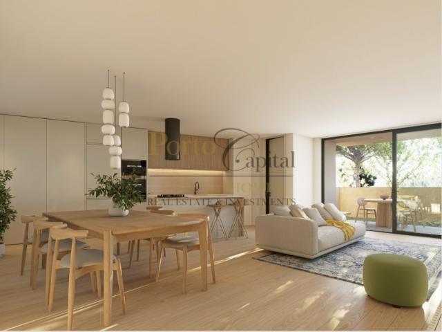 Apartamento T2 | Orientação Solar Sul | Piscina e Jardim | Valadares