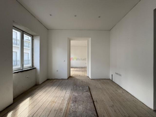 Apartamento T2 p/conclusão Beja, Centro