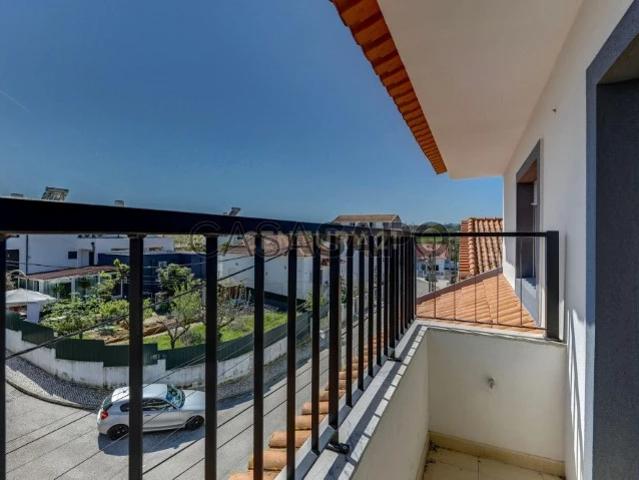 Apartamento T2 para alugar em Almada