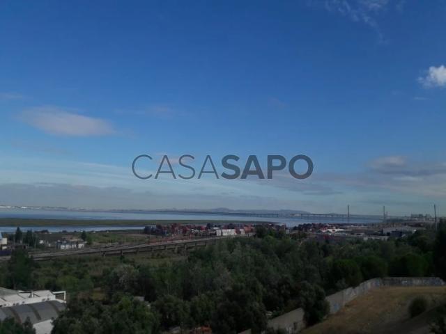 Apartamento T2 para alugar em Loures