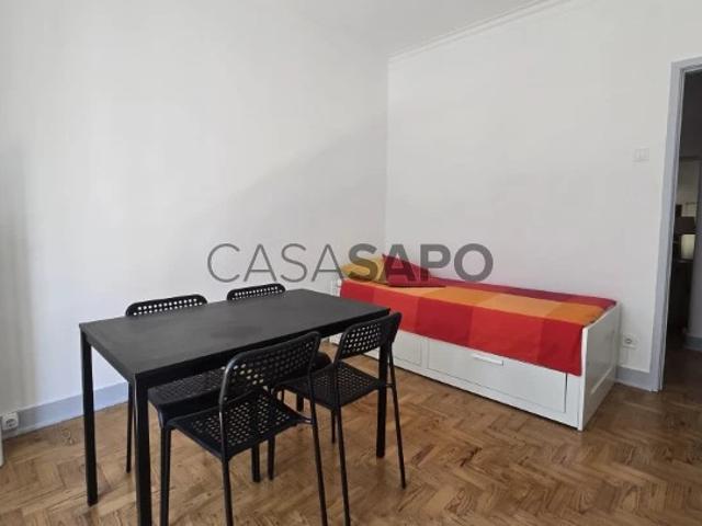 Apartamento T2 para alugar em Loures