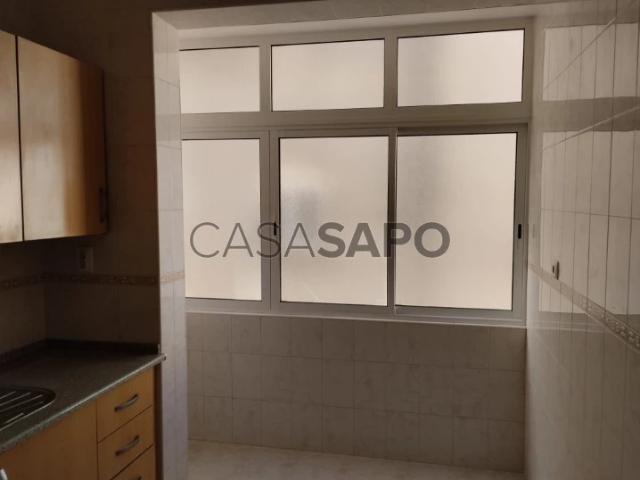 Apartamento T2 para alugar em Loures