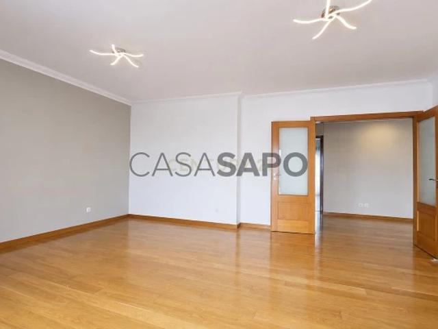 Apartamento T2 para alugar em Oeiras