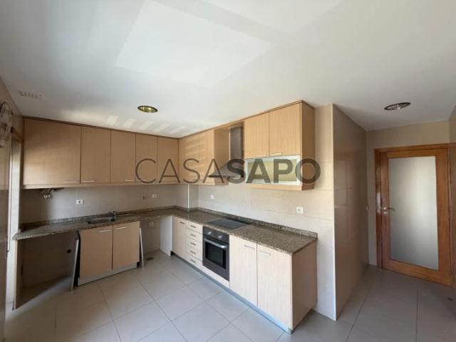 Apartamento T2 para alugar em Póvoa de Varzim