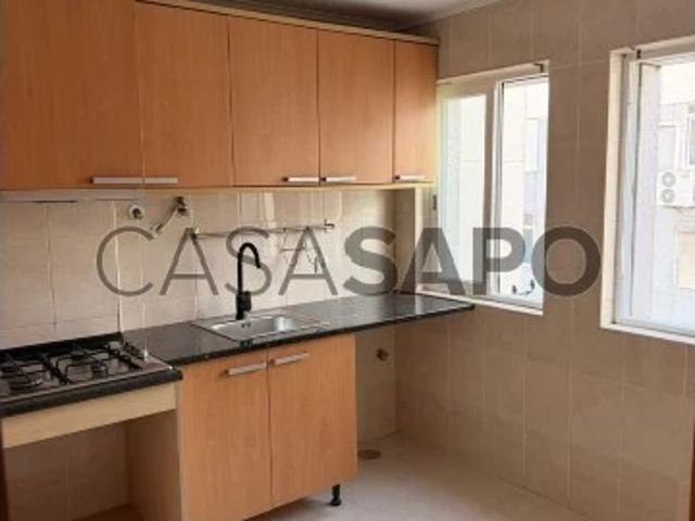 Apartamento T2 para alugar em Sintra