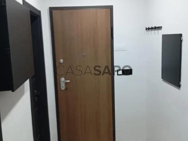 Apartamento T2 para alugar na Amadora